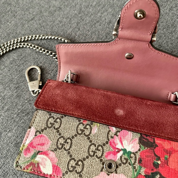 Gucci Dionysus GG Blooms Super Mini Bag - Picture 4 of 6